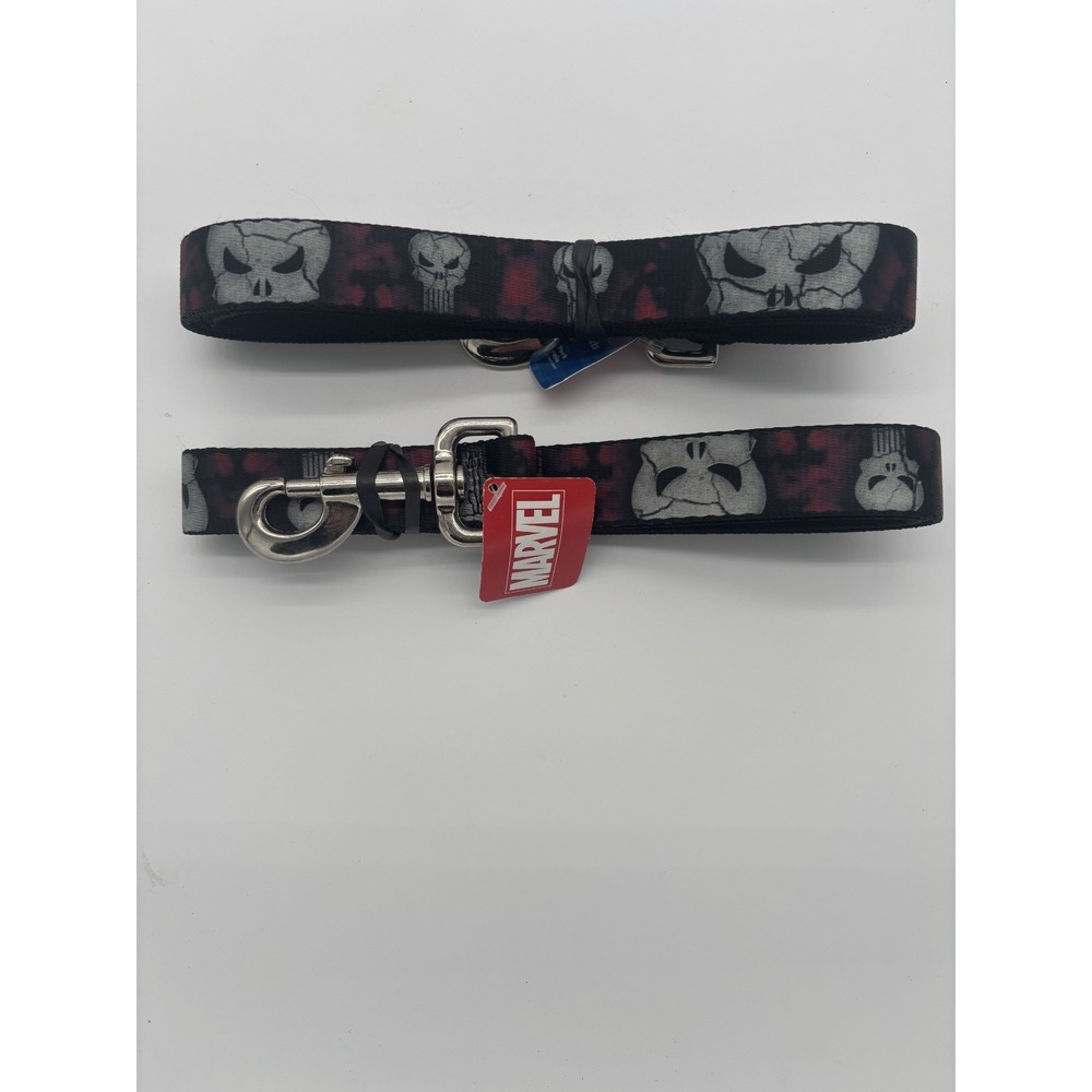 Buckle Down Marvel Stone Punisher Dog Leash